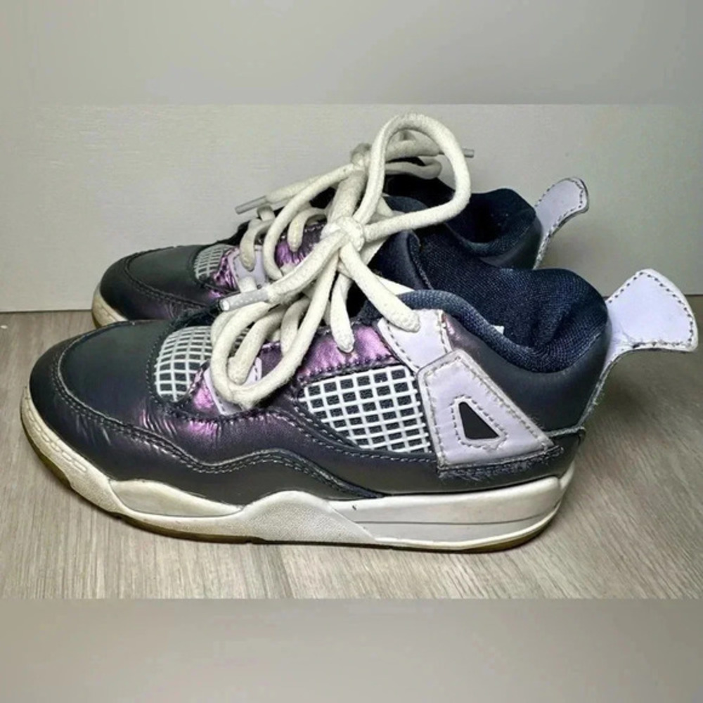 Kids Jordan 4 Retro TD Toddler Shoes Black Light Purple White Size 10C - Picture 5 of 8